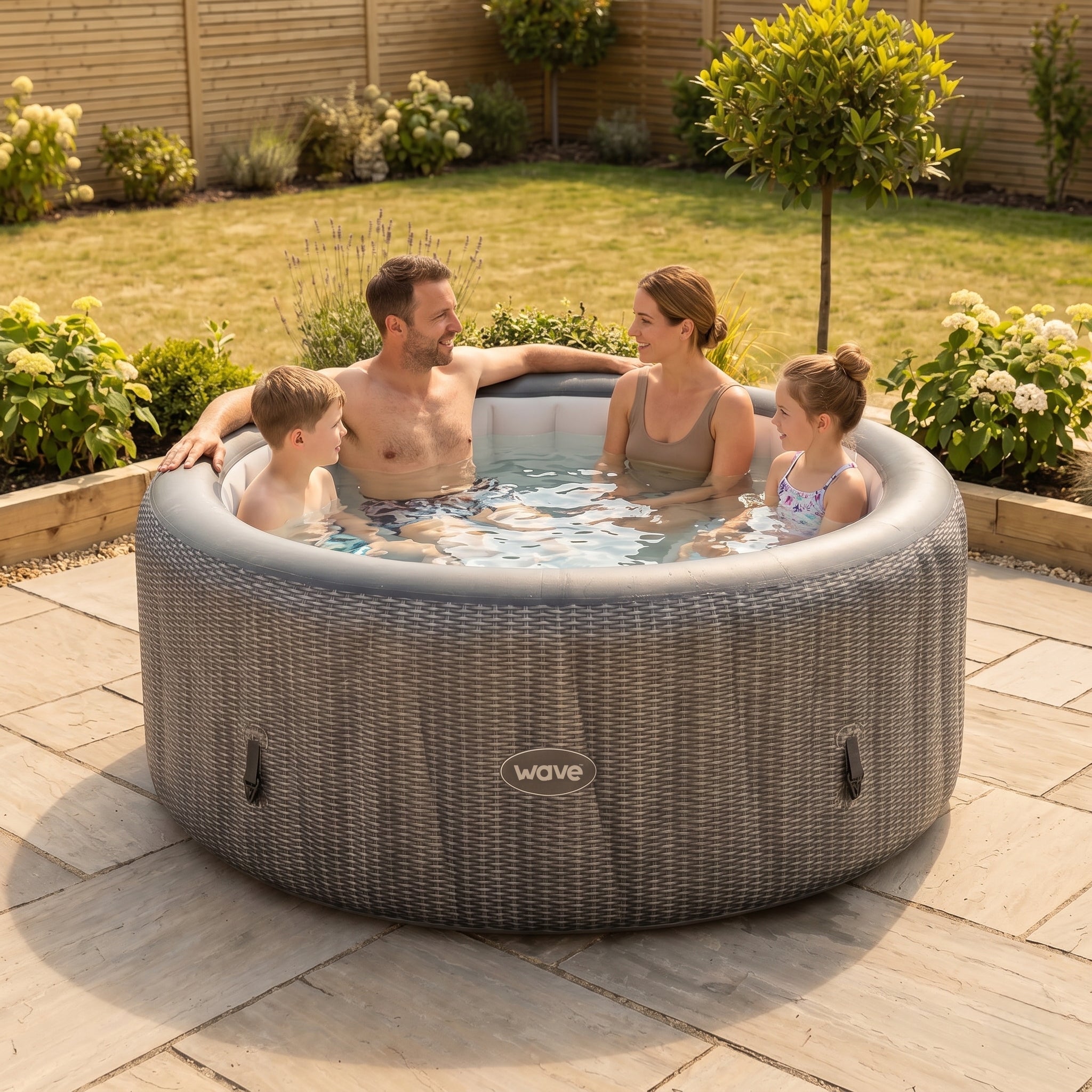 Atlantic | 4/6-Person Inflatable Hot Tub | Integrated Heater | ETL
