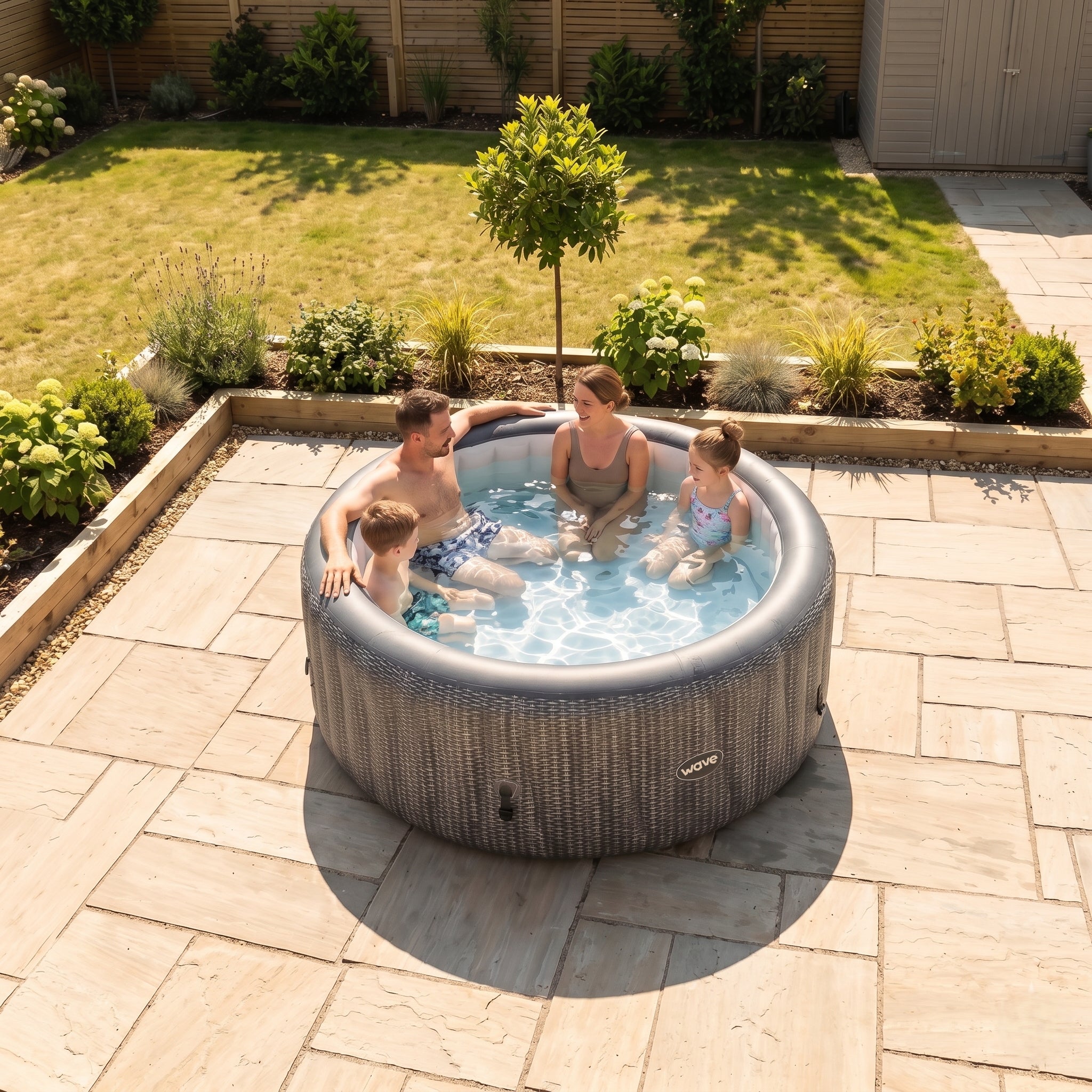 Atlantic | 4/6-Person Inflatable Hot Tub | Integrated Heater | ETL